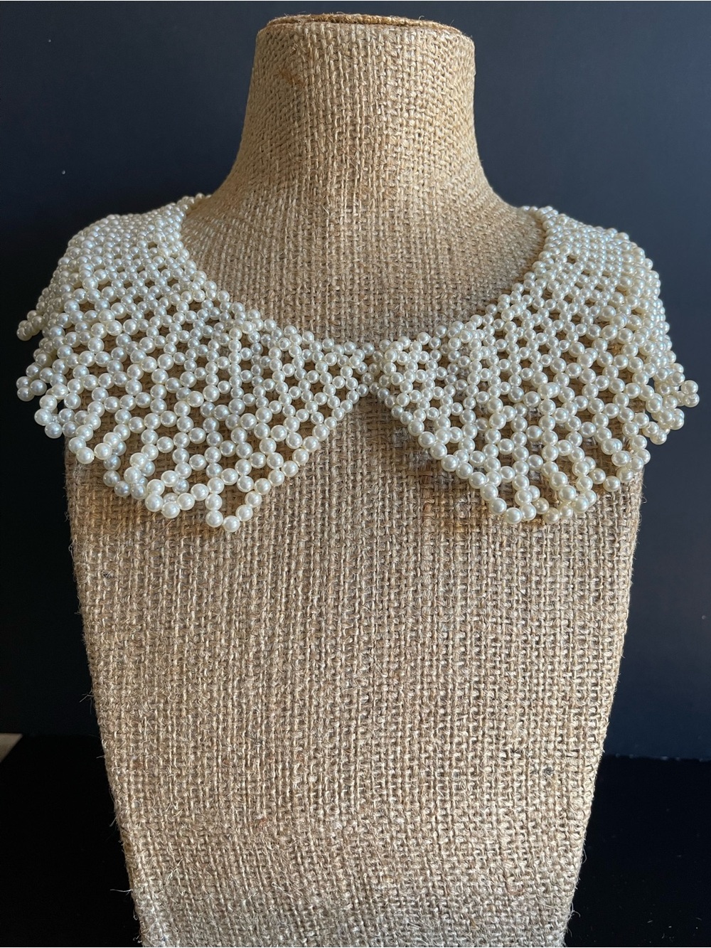 Vintage faux pearl bib necklace.